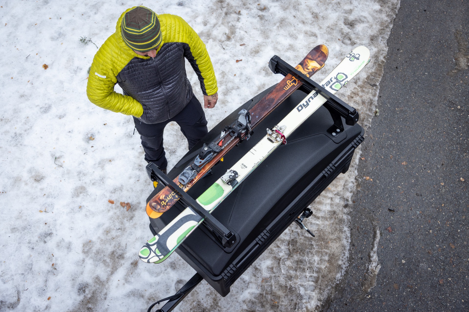 TOP-SKI / SNOWBOARD Drager voor TOWBOX ALPHA / CAMPER 330 Liter